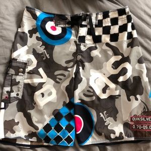 Quicksilver men’s board shorts